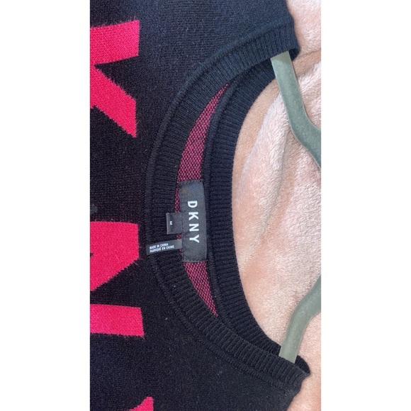DKNY SWEATSHIRT - Picture 3 of 3